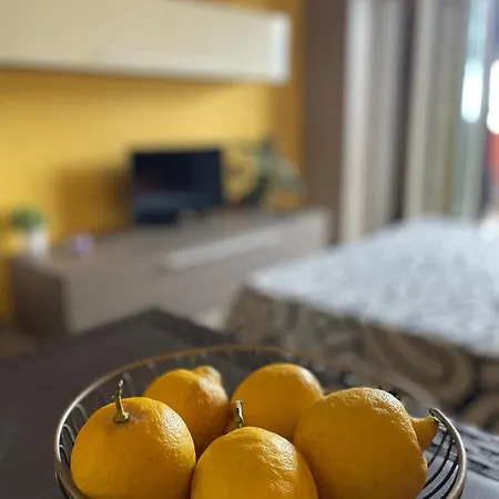 Apartment Casa Carmen Due Giardini Naxos